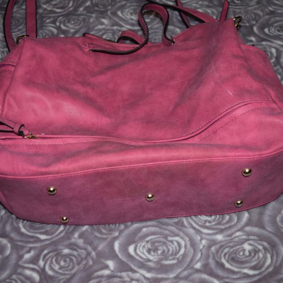 Pink Faux Leather Purse - Picture 5 of 14